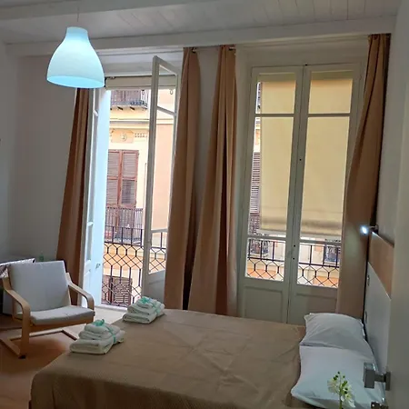 Appartement White Moon Via Dettori 5 Centro