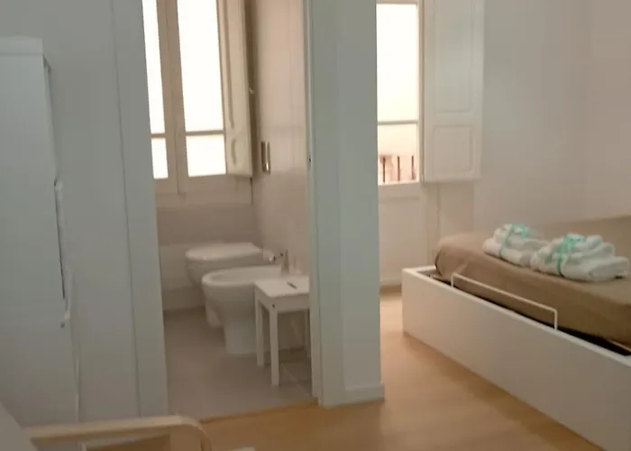 White Moon Via Dettori 5 Centro Cagliari