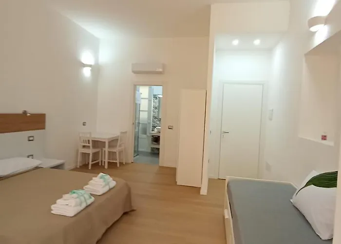 White Moon Via Dettori 5 Centro *